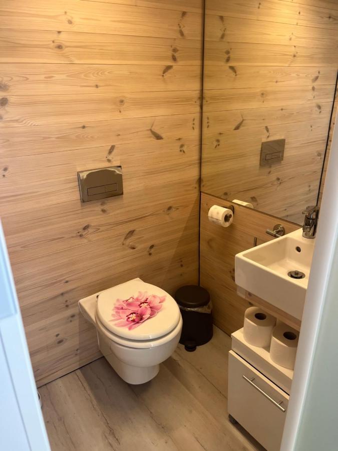 Hausboot Jeknic Otel Saarbrücken Dış mekan fotoğraf